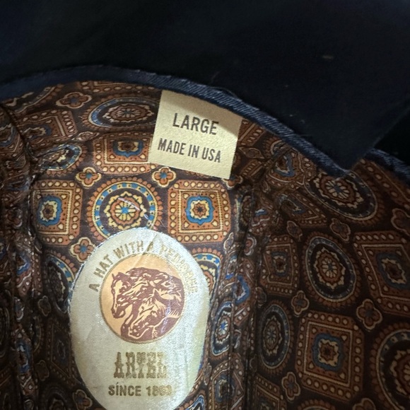 ARTEL A HAT WITH A PEDIGREE COWGIRL HAT. Size Large - Picture 5 of 6